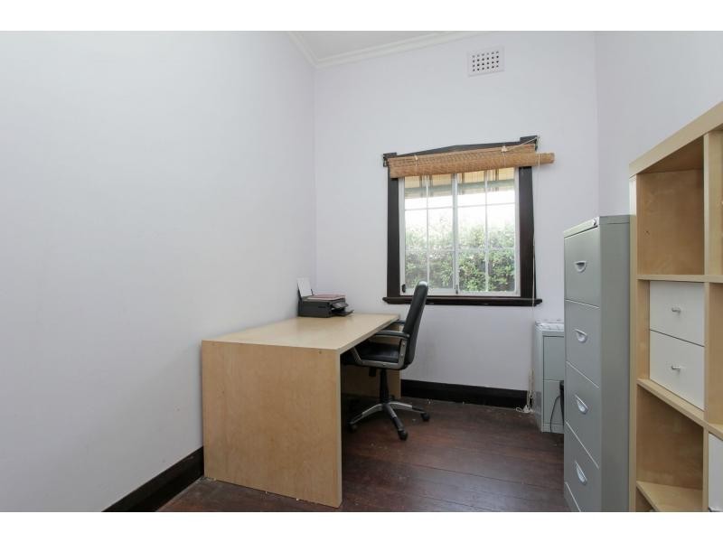 13 Leake Street, Bayswater WA 6053