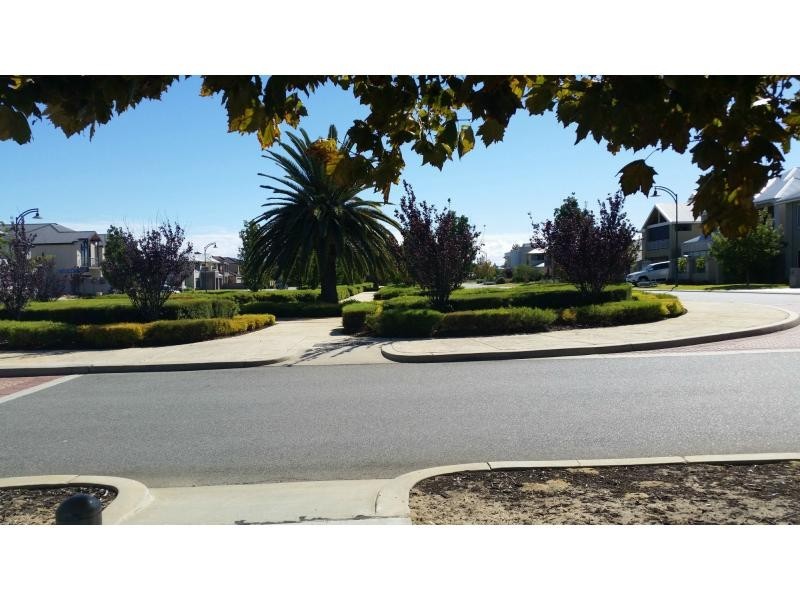 12 Cassino Drive, Stirling WA 6021