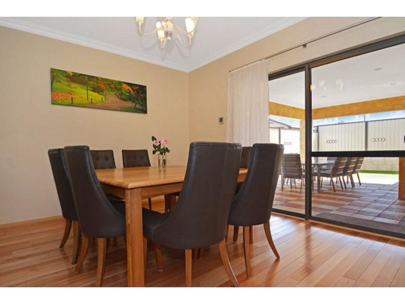 3 Westbury Lane, Madeley WA 6065