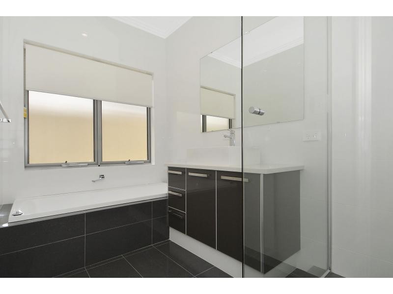 6 Printer Street, Dianella WA 6059