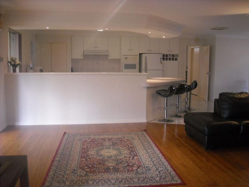 24 Meadowbrook Boulevard, Dianella WA 6059