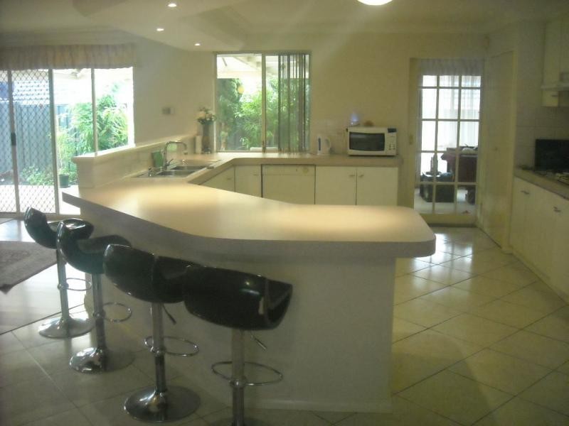 24 Meadowbrook Boulevard, Dianella WA 6059