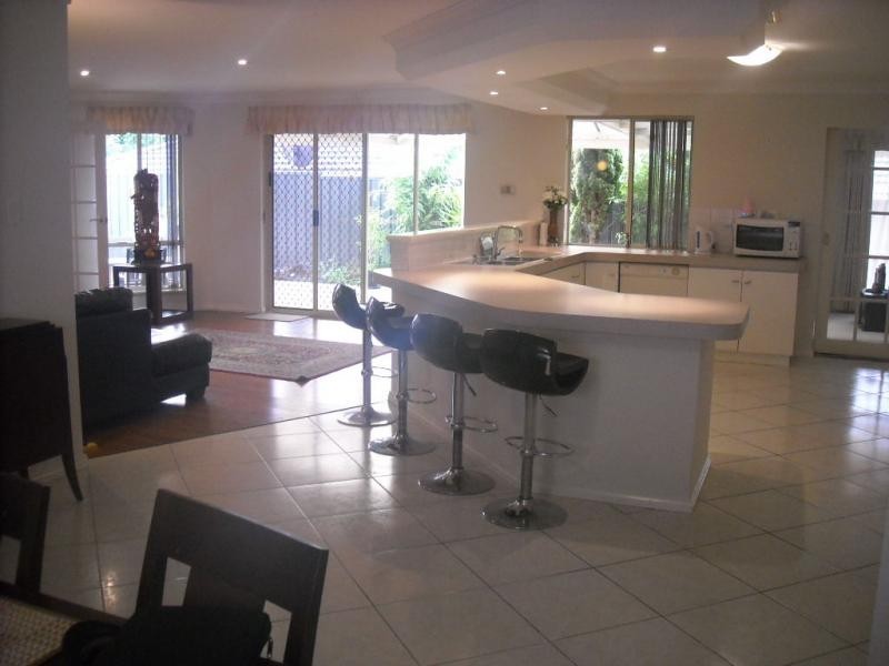 24 Meadowbrook Boulevard, Dianella WA 6059