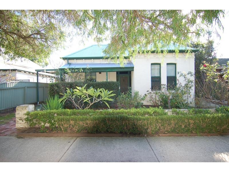 60 Helena Street, Guildford WA 6055