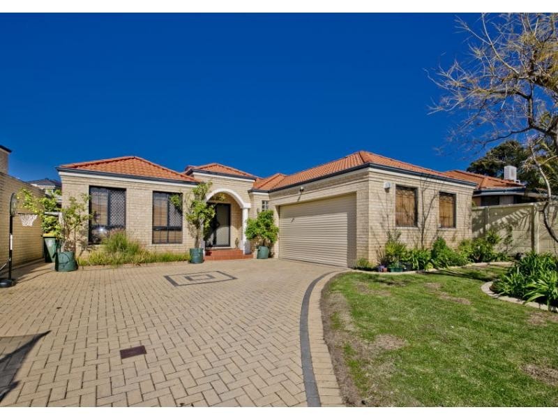 14 Shadycroft Retreat, Dianella WA 6059