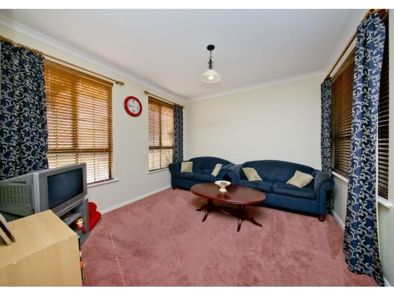 14 Shadycroft Retreat, Dianella WA 6059