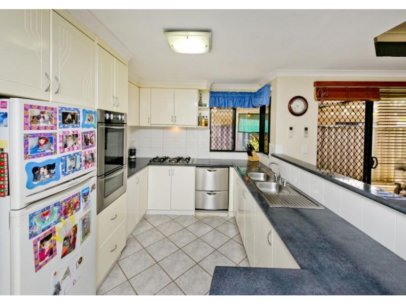 14 Shadycroft Retreat, Dianella WA 6059