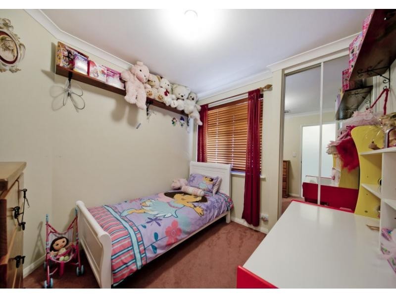 14 Shadycroft Retreat, Dianella WA 6059