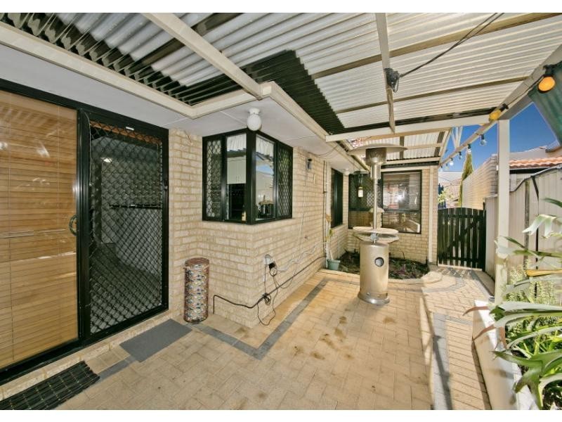 14 Shadycroft Retreat, Dianella WA 6059