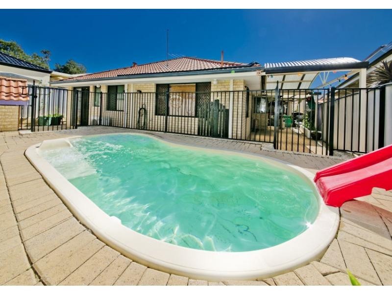 14 Shadycroft Retreat, Dianella WA 6059