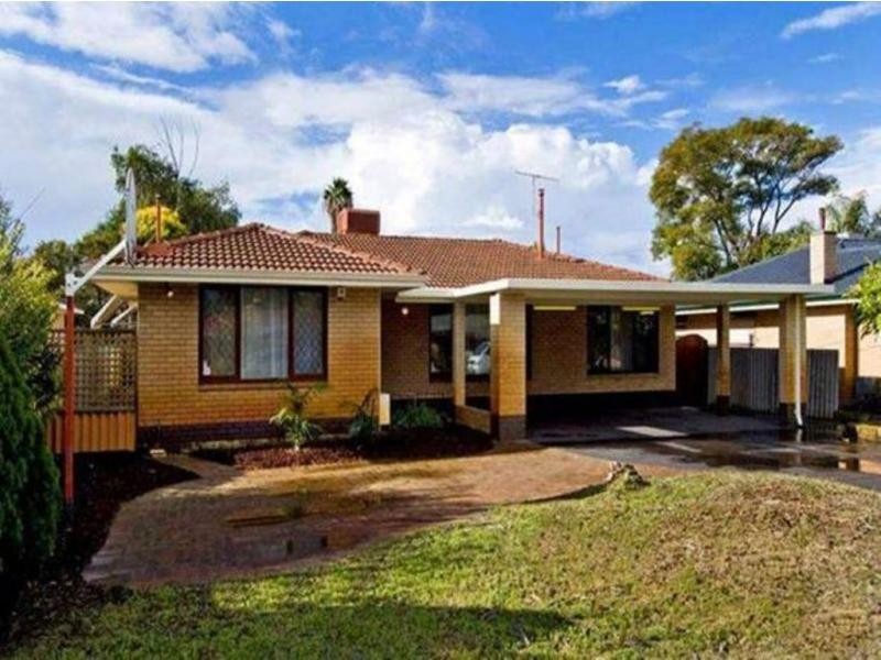 12 Penguin, Dianella WA 6059