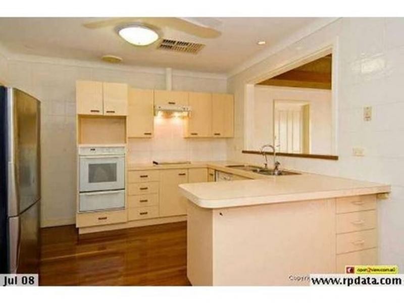 12 Penguin, Dianella WA 6059