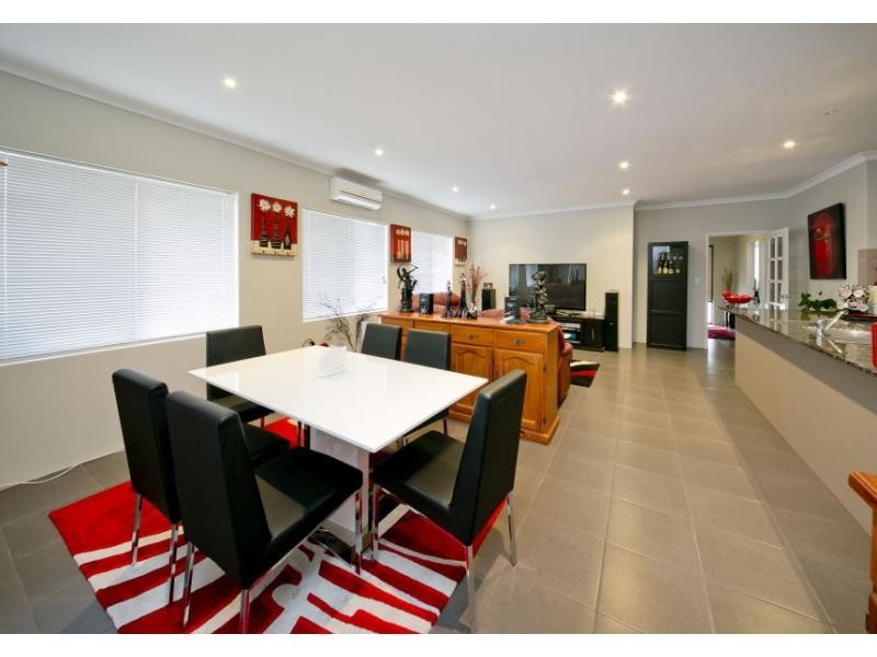 20 Raphael Rise, Landsdale WA 6065