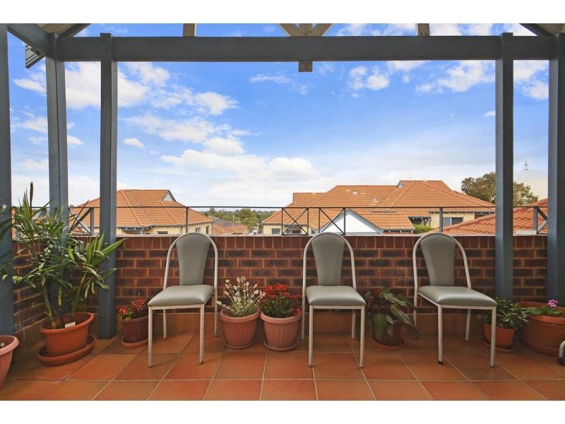 Unit 12/87 Glanton Way, Dianella WA 6059