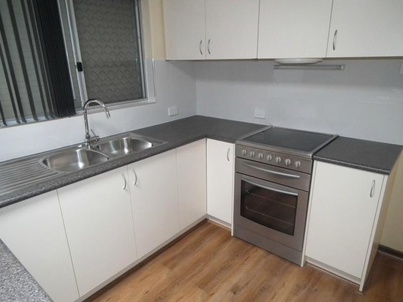 126 Lesmurdie Road, Lesmurdie WA 6076