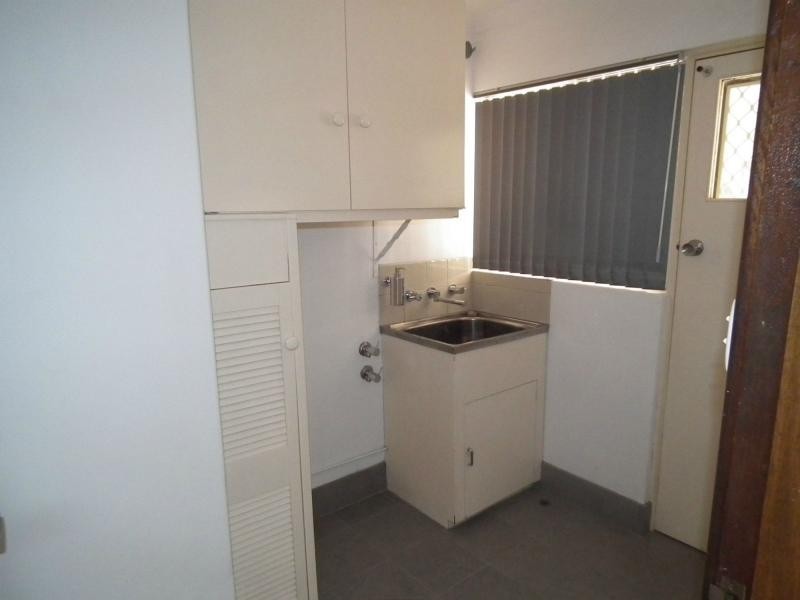 126 Lesmurdie Road, Lesmurdie WA 6076