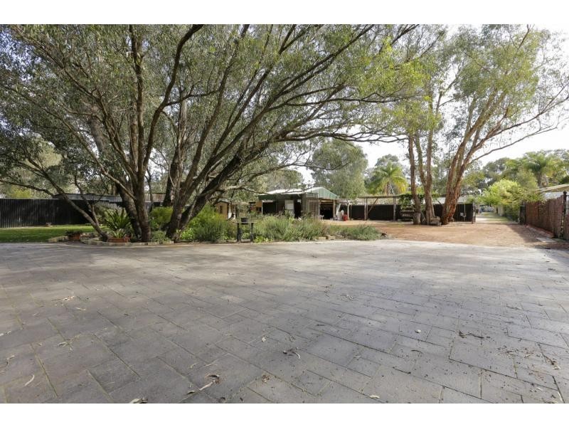 11a Mary Street, Hazelmere WA 6055