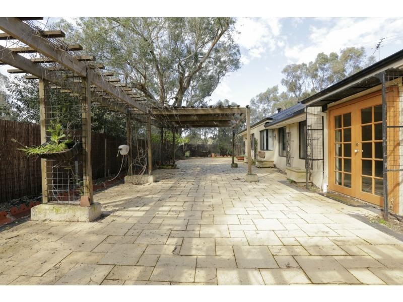 11a Mary Street, Hazelmere WA 6055