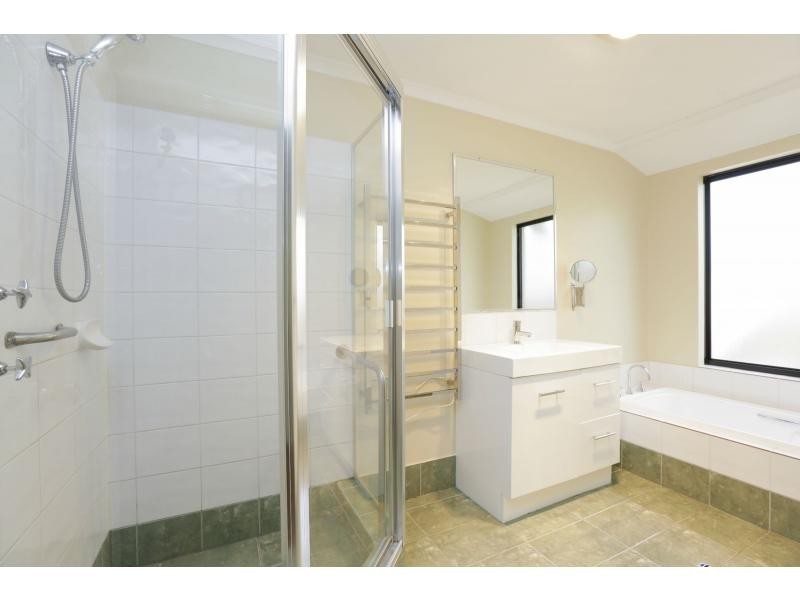 11a Mary Street, Hazelmere WA 6055