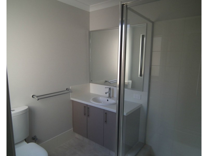 3/68 West Churchill Avenue, Munster WA 6166