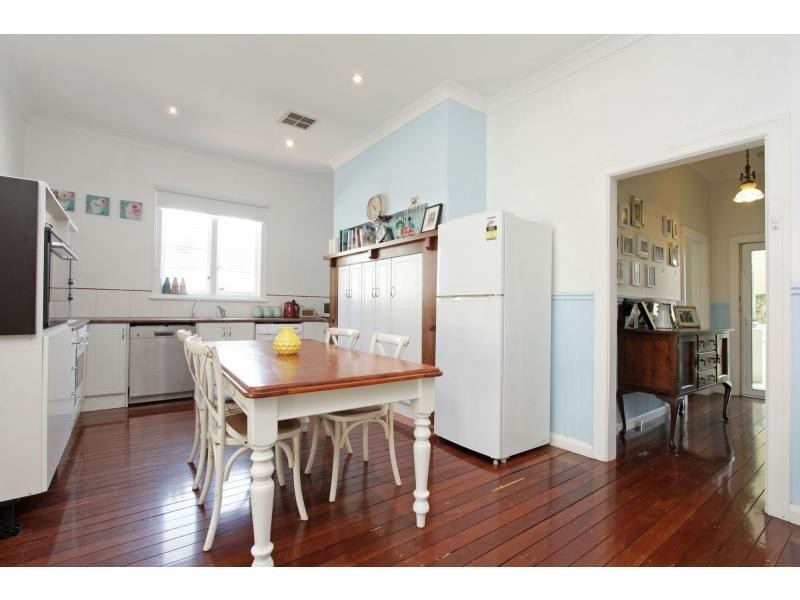 22 Grafton Road, Bayswater WA 6053