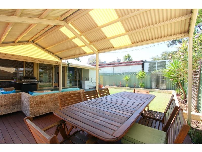 22 Grafton Road, Bayswater WA 6053