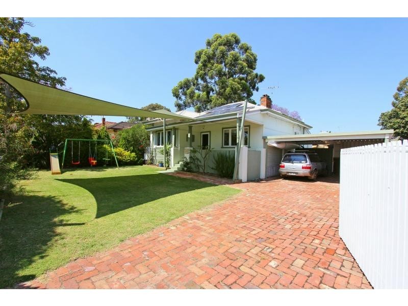 22 Grafton Road, Bayswater WA 6053