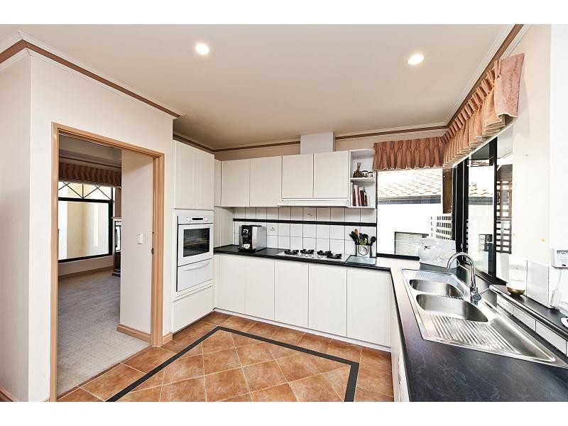 7 Roelands Place, Dianella WA 6059