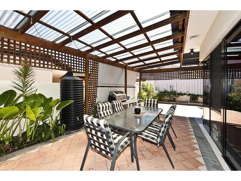 7 Roelands Place, Dianella WA 6059