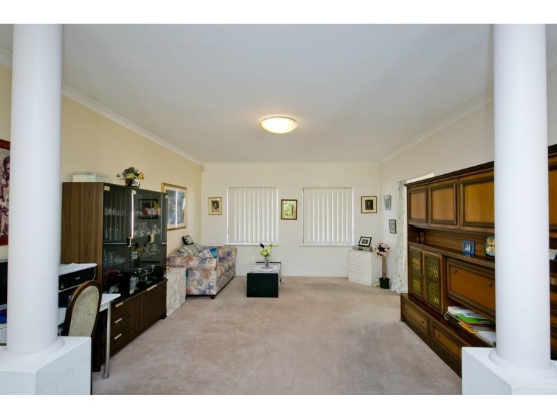 2/32 Raymond Street, Yokine WA 6060