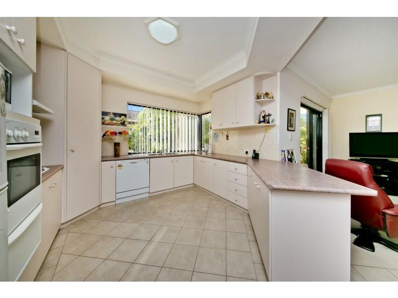 2/32 Raymond Street, Yokine WA 6060