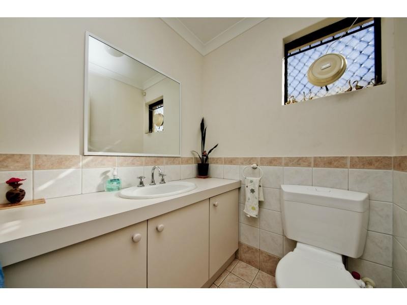 2/32 Raymond Street, Yokine WA 6060