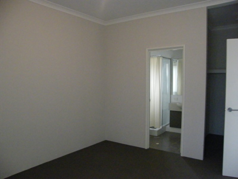 117 Shepperton Drive, Butler WA 6036