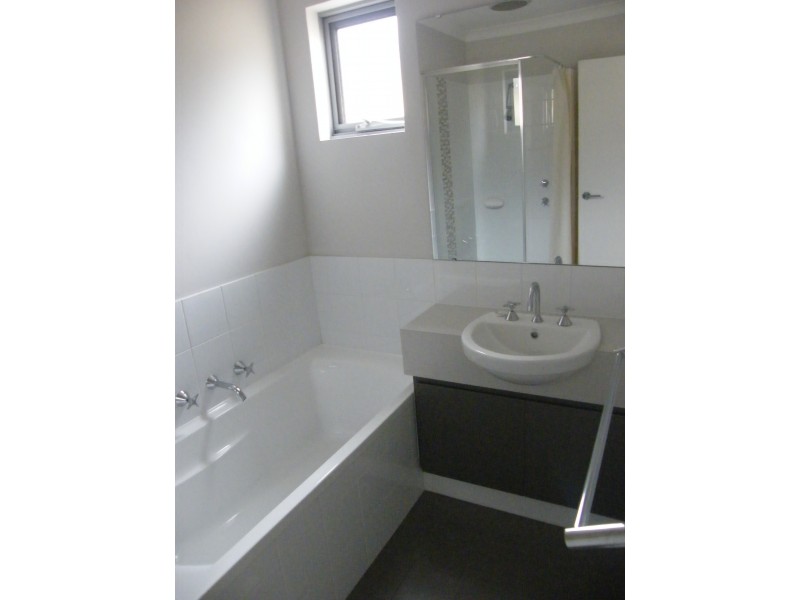 117 Shepperton Drive, Butler WA 6036