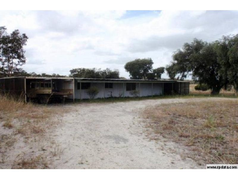 2412 Gingin Brook Road, Neergabby WA 6503