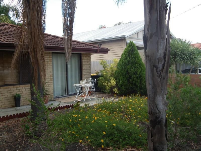 118 First Avenue, Bassendean WA 6054