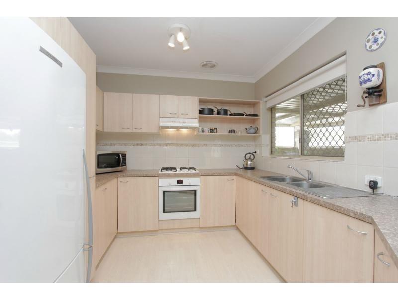4a Salisbury Road, Midvale WA 6056