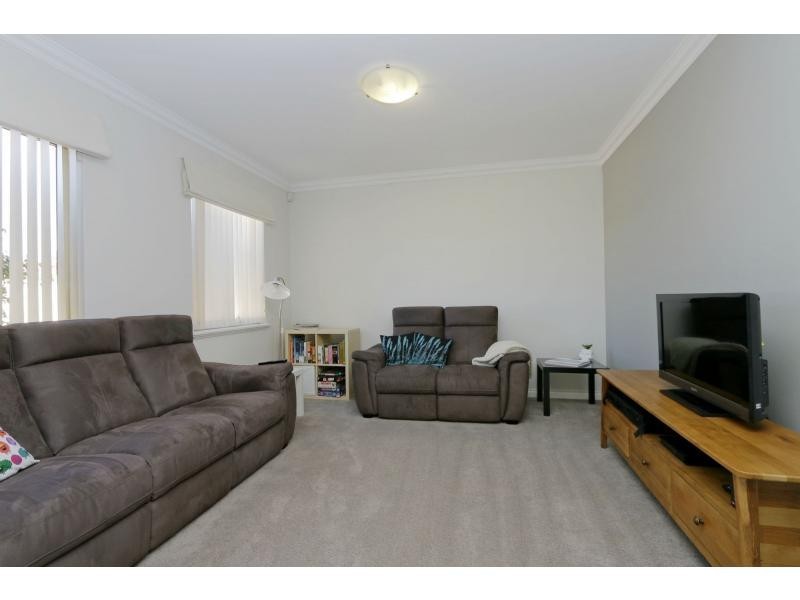 13b Muir Street, Innaloo WA 6018