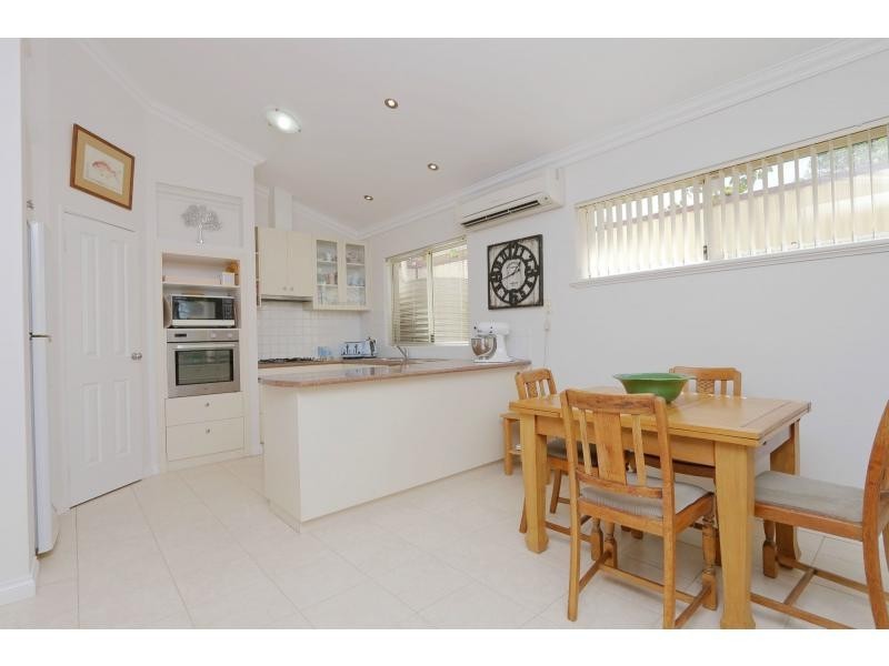 13b Muir Street, Innaloo WA 6018