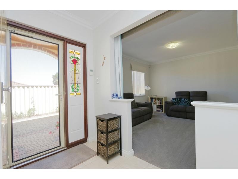 13b Muir Street, Innaloo WA 6018