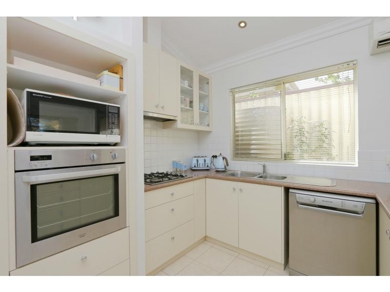 13b Muir Street, Innaloo WA 6018