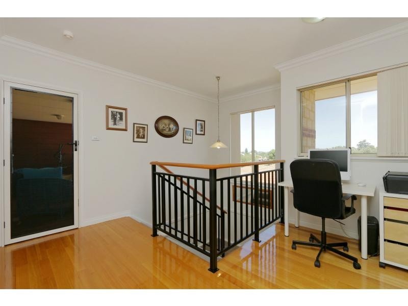 13b Muir Street, Innaloo WA 6018