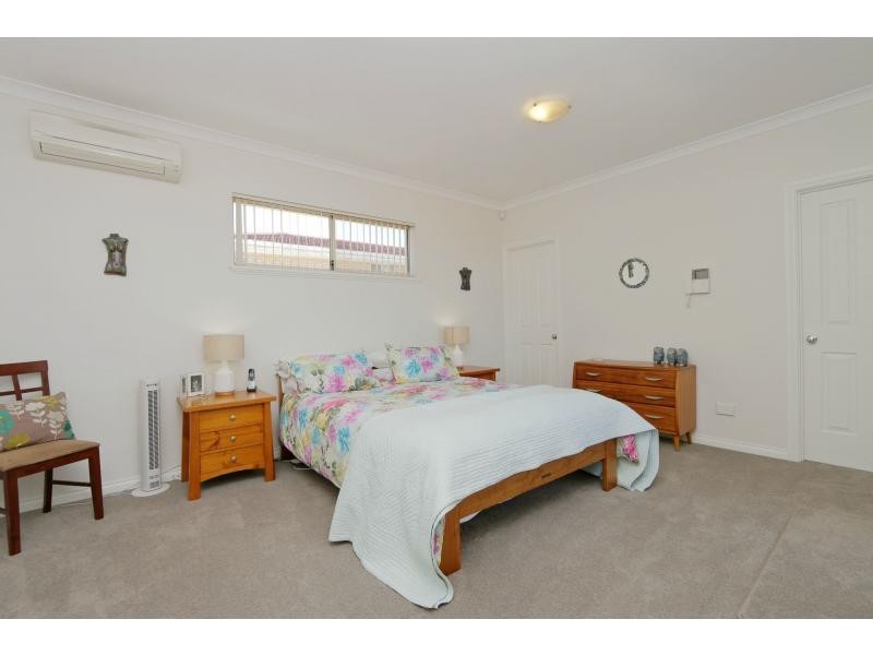 13b Muir Street, Innaloo WA 6018