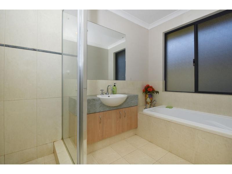 69 Vaucluse Circuit, Belmont WA 6104