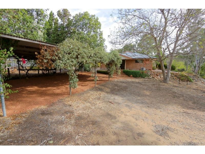 714 Reserve Road, Gidgegannup WA 6083