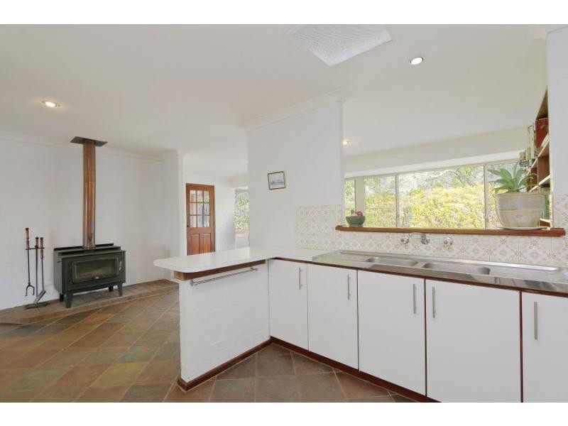 714 Reserve Road, Gidgegannup WA 6083