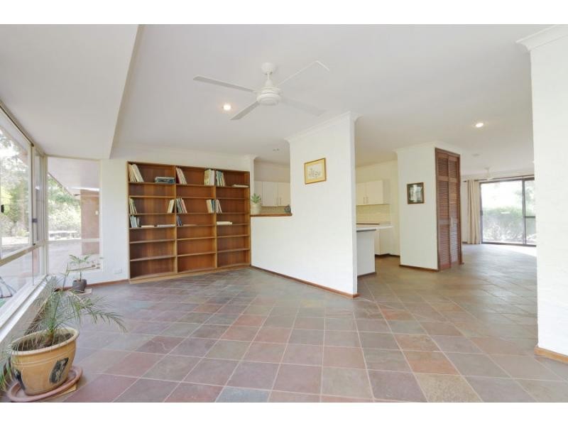 714 Reserve Road, Gidgegannup WA 6083