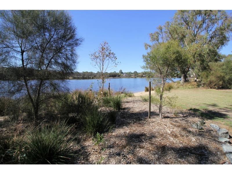 16 Cabramatta Street, Bayswater WA 6053