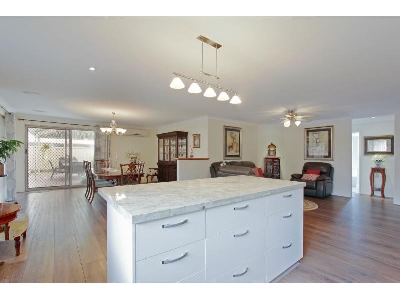 3 Ison Court, Caversham WA 6055