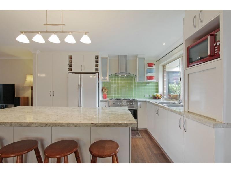 3 Ison Court, Caversham WA 6055